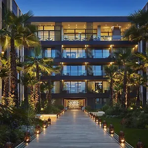 5* Отель Four Seasons
